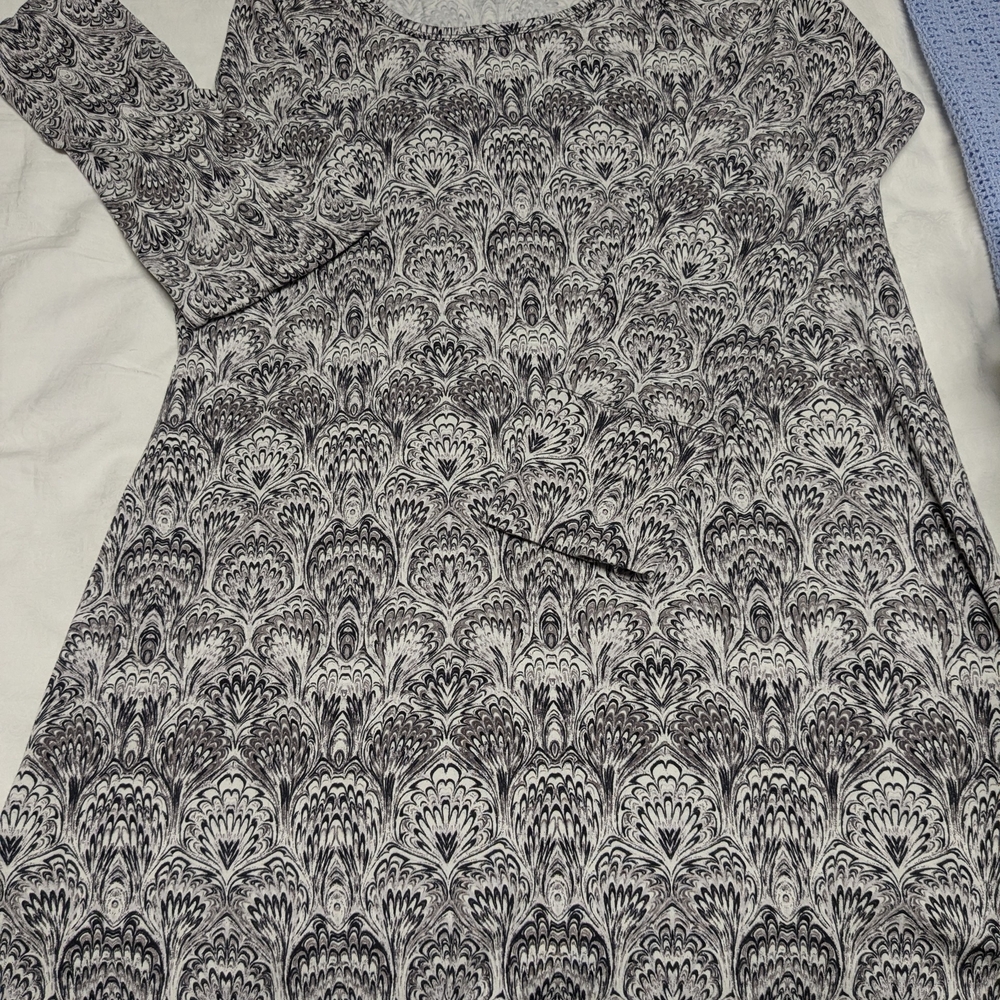 Soma Black and White Long Sleeve Dress